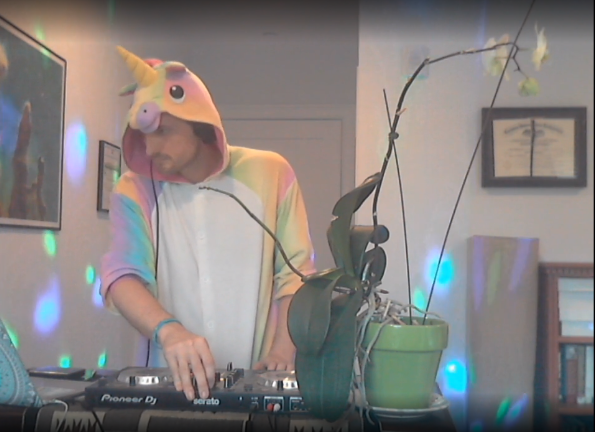 Arkeia96's tweet photo. Who is up for some Deep and progressive sounds?
Brought to us by a unicorn?
https://t.co/Di0Fa04HV3

Join, follow, and enjoy 😍 https://t.co/n3qBDziTVD