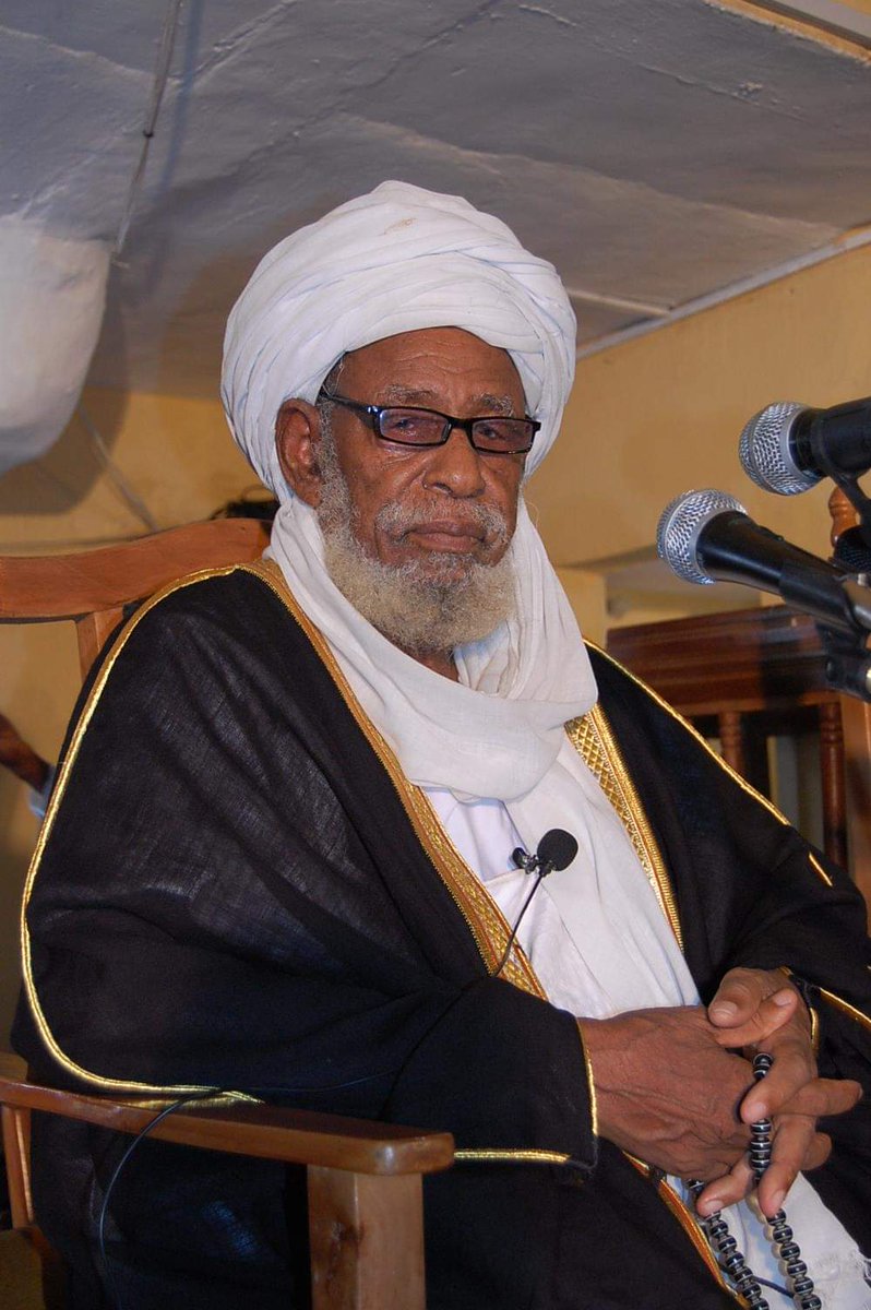 YasinAwwal's tweet image. 93 years old
50+ years of spreading knowledge
500+ children, grandchildren and great-grandchildren Huffadh
383 Memorization Schools
33,063 classes built
1,678 teachers employed 
40,924 Huffadh graduates
80,148 current students

Allah ya kara ma lafiya, Maulana Shaykh Dahiru