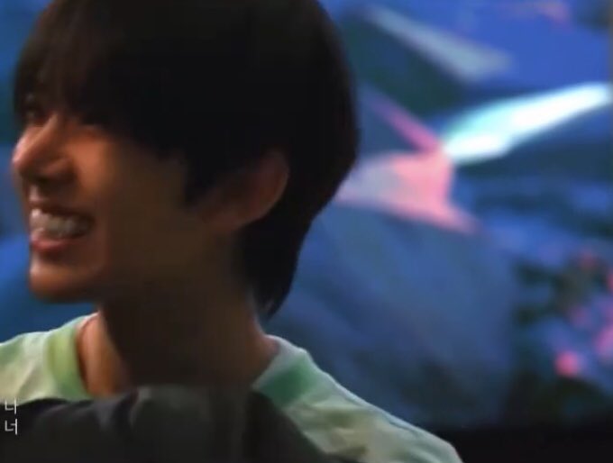 dYoung_foreverb's tweet image. なんかep1見て、ヒスンはクール男子なんかな？？クール男子の笑顔は母性本能くすぐるね
#ILAND  #ILAND_EP1  #iland好きな人と繋がりたい #フォローしてくれた人全員フォローする