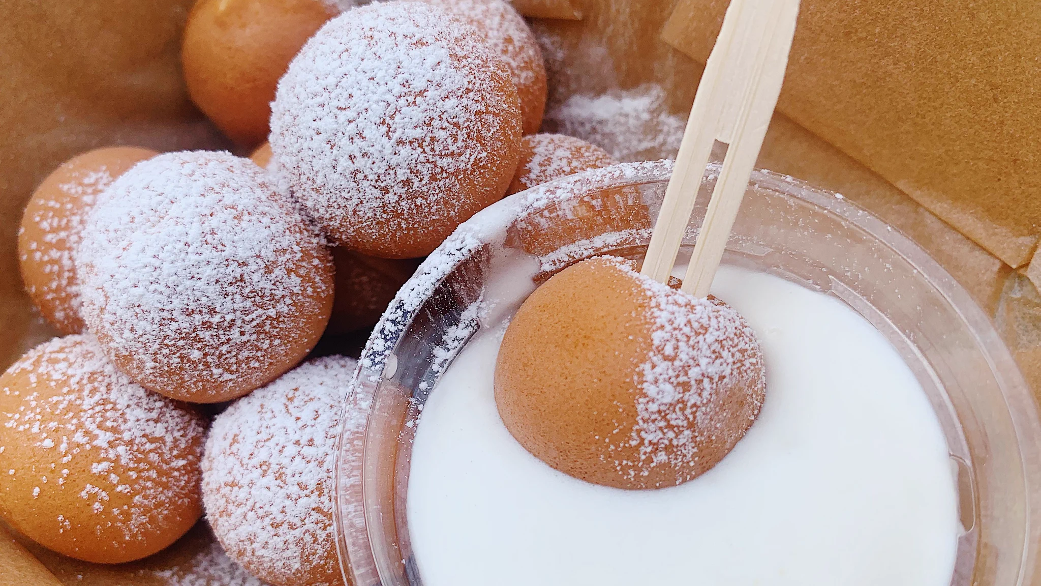 フォンデュで楽しむ？元パティシエが焼くベビーカステラ！