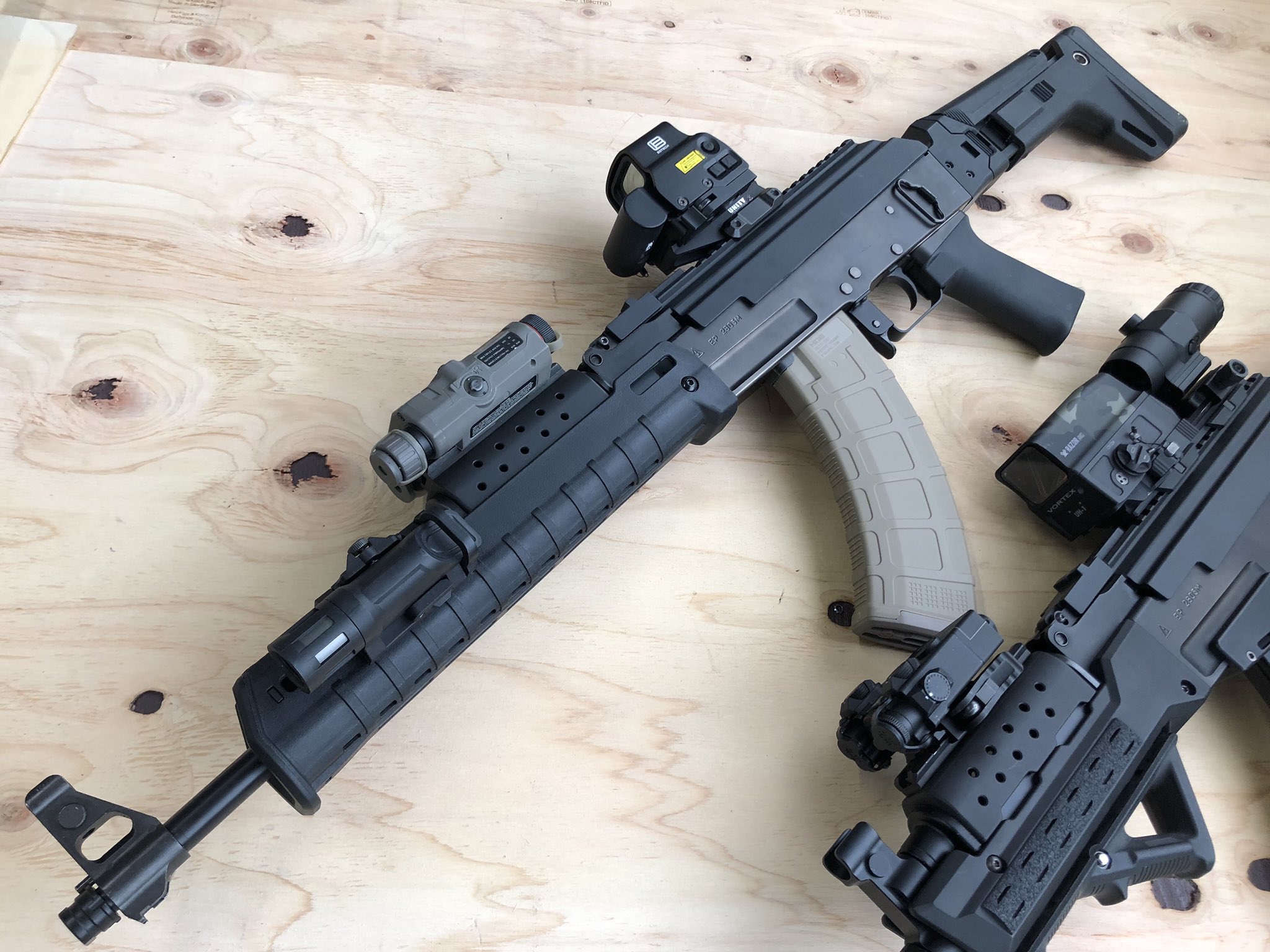 次世代AK47/AKストーム専用 MASADAストック＆アダプターセット 次世代AK47/AKストーム専用 MASADAストック＆アダプターセット