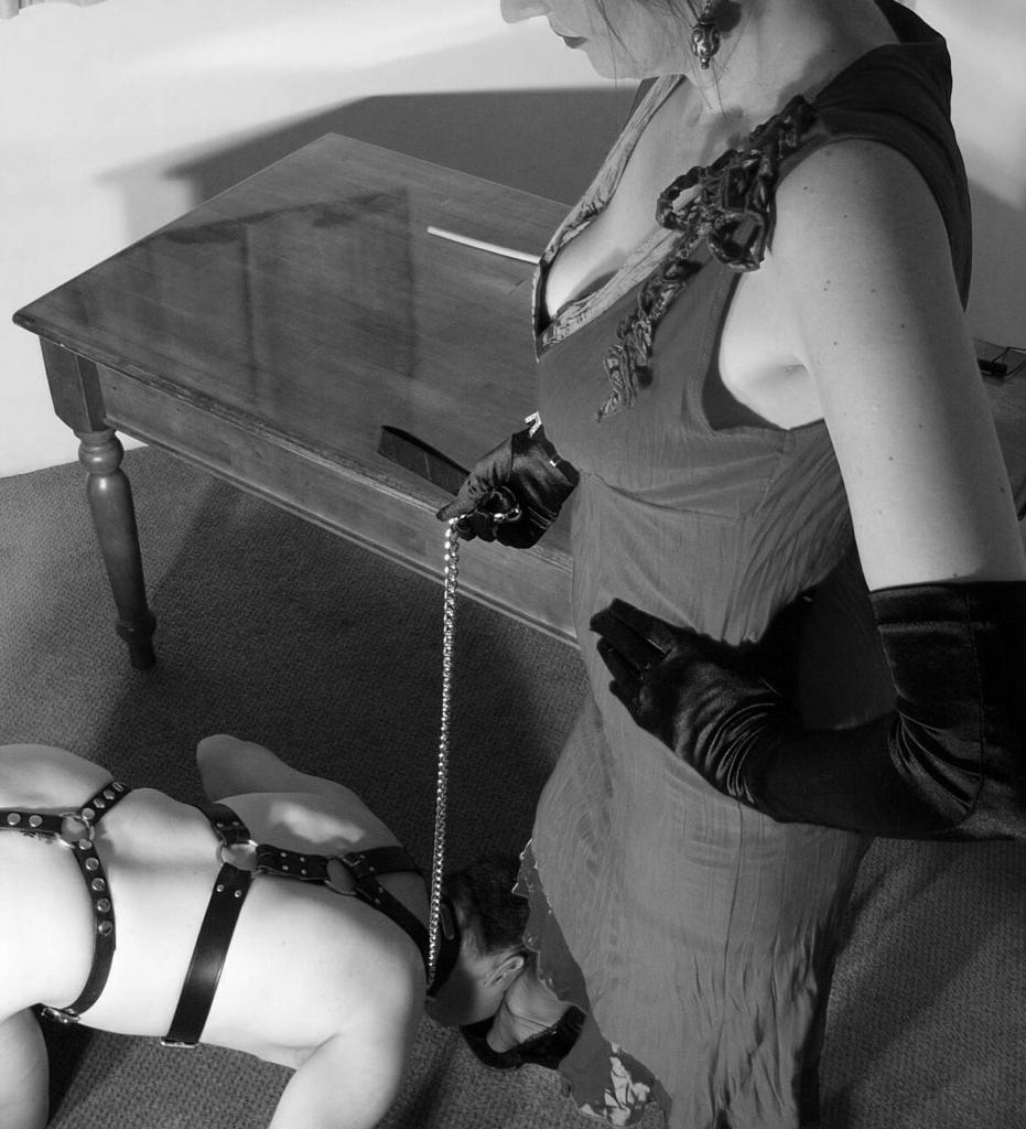 MistressB's tweet photo. Brilliant  image 🐰🖤 https://t.co/BquDnq5wJt