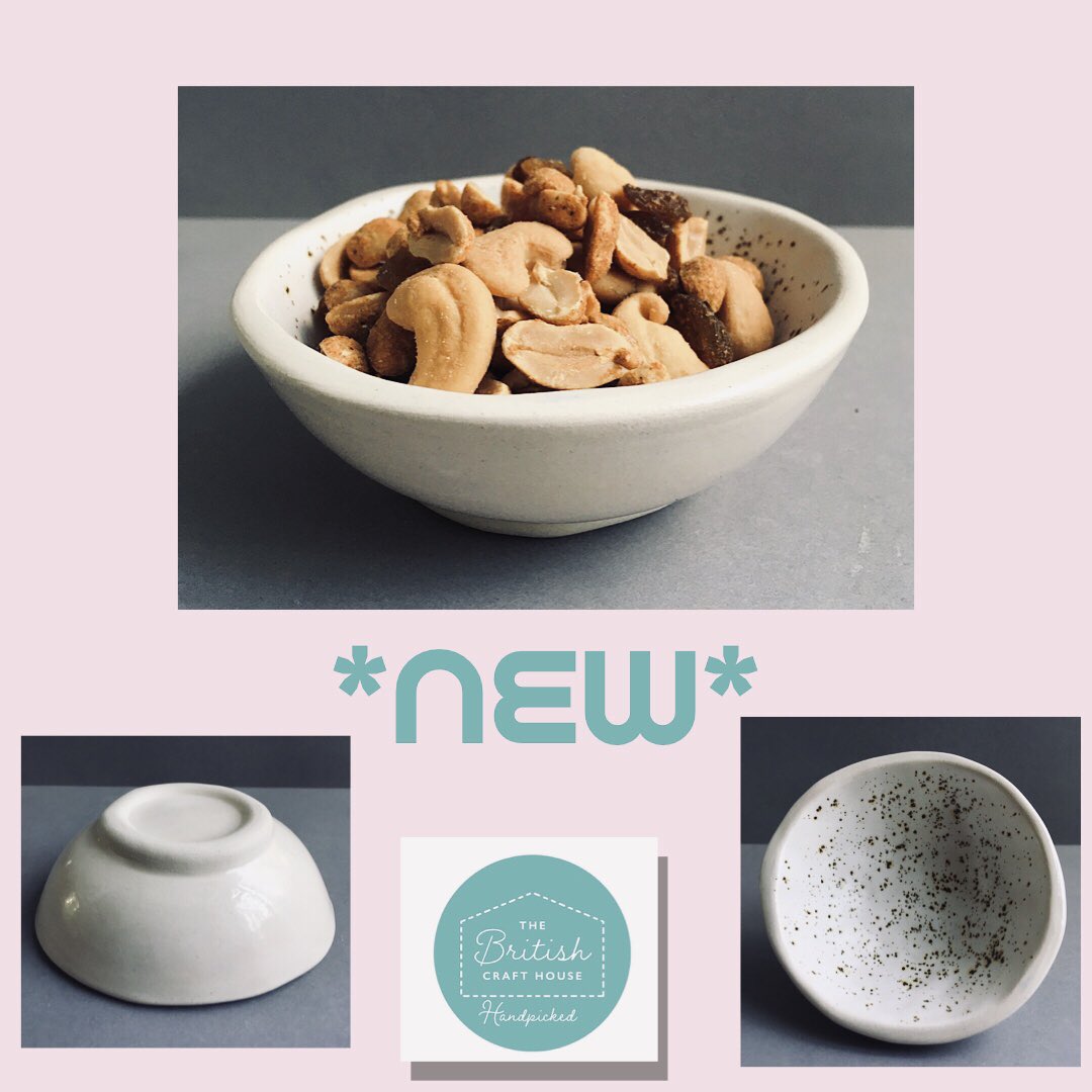 *NEW* Nut tub 😁 #nuttub #snackdish #ringdish #speckledglaze #ceramicdish #tbch #thebritishcrafthouse thebritishcrafthouse.co.uk/product/speckl…