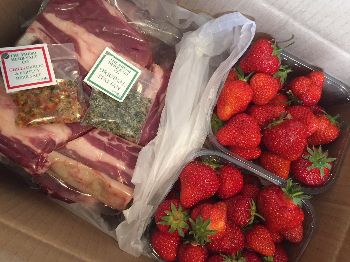 BeefNorfolk's tweet image. NOW taking orders for remaining #Herefordbeef boxes for delivery 22nd July.
REMEMBER you can order strawberries/raspberries and Fresh Herb Salts from us too! 🥩 🍓 🌿 @SharringtonStr1 @herb_fresh 
#meatboxes #beefboxes #proudlynorfolk #buylocal