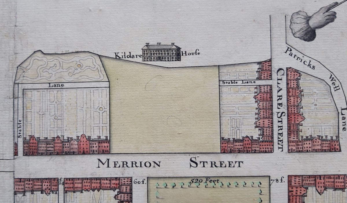 Here is a detail from a #PembrokeEstateMap of Merrion Square, Dublin, 1762 featuring a building designed by Richard Cassels for the Earl of Kildare. It was complete in 1748 and later renamed Leinster House in 1766: buff.ly/382o0Ly. #MapsMonday (NAI 2011/2/2/10)