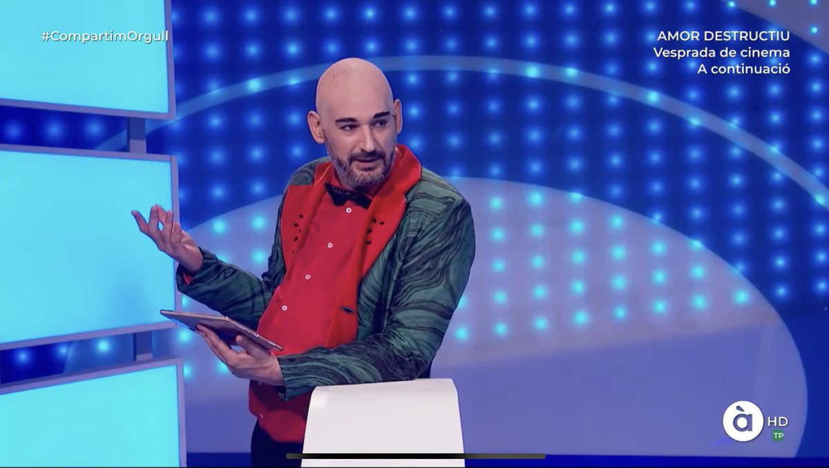 GECAtv's tweet photo. Récord histórico 👑 para el concurso @AtrapamAPunt 'Cap de Setmana' el domingo con 102.000 espectadores y un 8,2% de share.

🥰 Gusta al público, con un 70,4% de fidelidad.

#⃣ Aporta el 17,2% de la audiencia de @apunt_media 

#AtrapamSiPots @EugeniAlemany https://t.co/hjLLQcfCuB