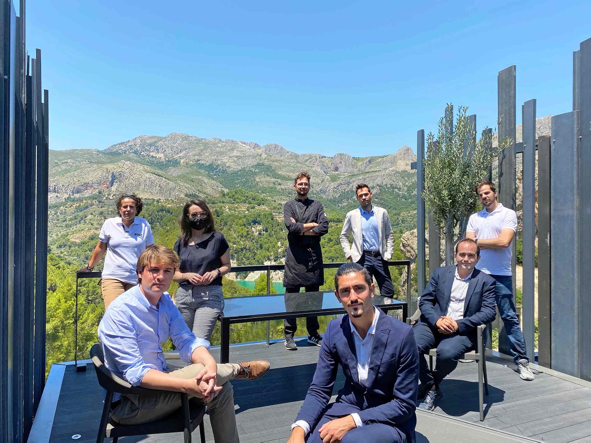 Gracias a la confianza de los huéspedes y al trabajo del equipo, este verano prevemos un 92% de ocupación media en julio/agosto y contrataremos personal. Dos hitos que, a pesar de las circunstancias, marcan el camino para ser optimistas. #hoteles #Turismo  hosteltur.com/comunidad/nota…