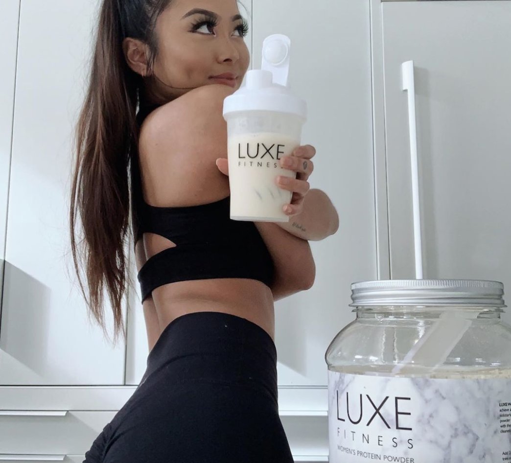 teststatuser's tweet image. "The only protein powder I feel 100% about. It tastes so light, delightful and flavourful at the same time 😍 Packed with vitamins, minerals &amp;amp; also gluten free!!" @asapbrtny