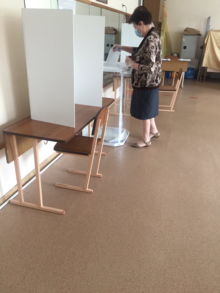 #ОГ63 . Продолжается голосование по поправкам в Конституцию РФ .