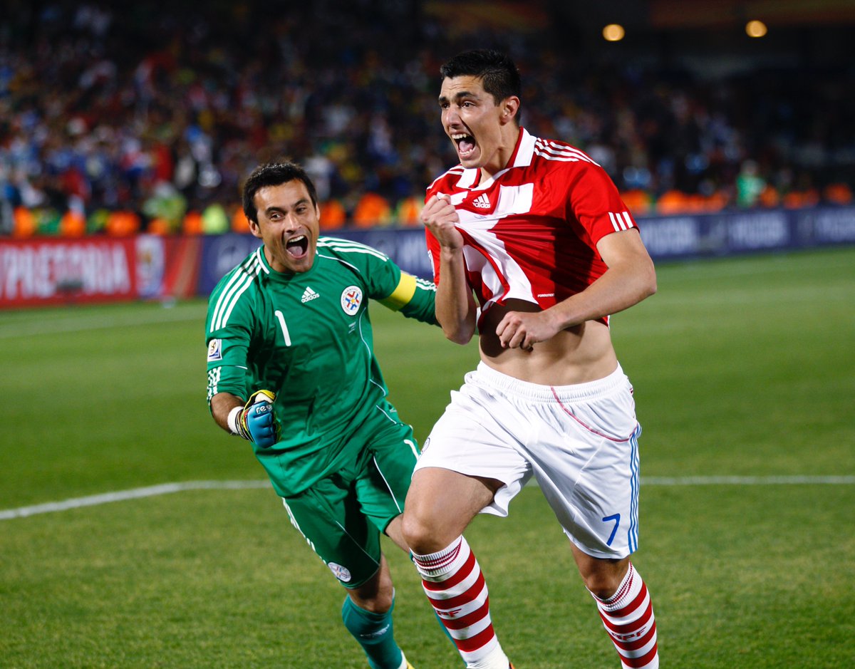 fifaworldcup_fr's tweet photo. ⏪ #OnThisDay il y a 🔟 ans...

Jour de 1/8 de finale 🙌

🇵🇾Paraguay 0-0 (5-3 t.a.B.) Japon🇯🇵
🇪🇸Espagne 1-0 Portugal🇵🇹

#WorldCup | #CM2010 | #SouthAfrica2010 https://t.co/Sv51KKbGCd