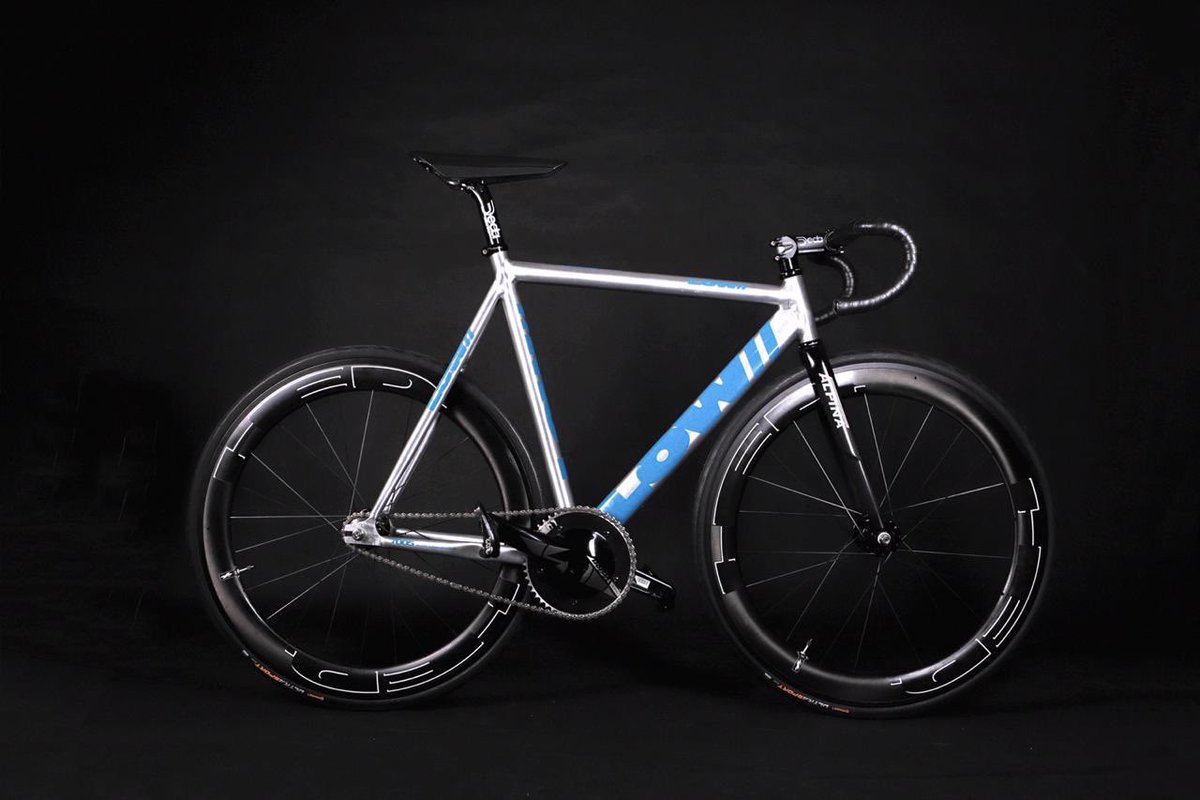 Utamunthe's tweet photo. #fnfjb wts fullbike low size 54 spesifikasi cek foto.. yang pasti pasti aja dan #nodrama wa 081362222823 https://t.co/rfavoSIxm6