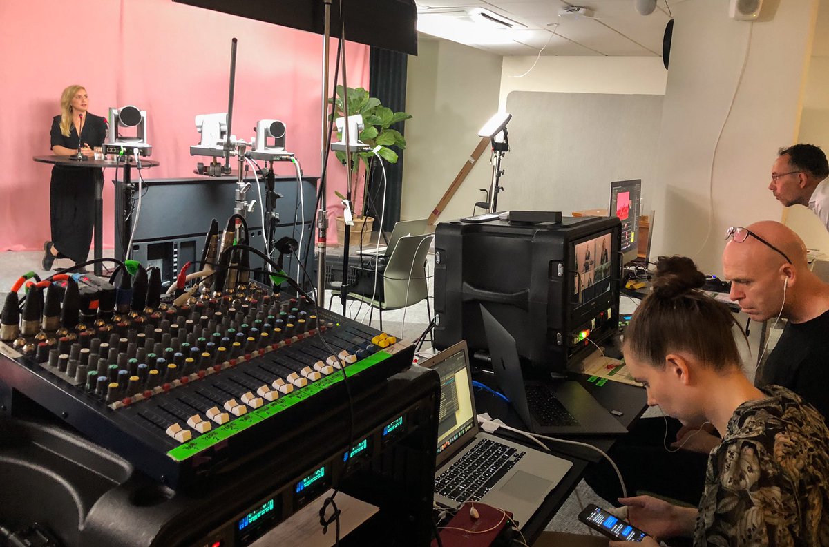 Strax dags för <a href="/LindstrmLinda/">Linda Lindström</a> från <a href="/beteendelabbet/">Beteendelabbet</a> #bopol #almedalen