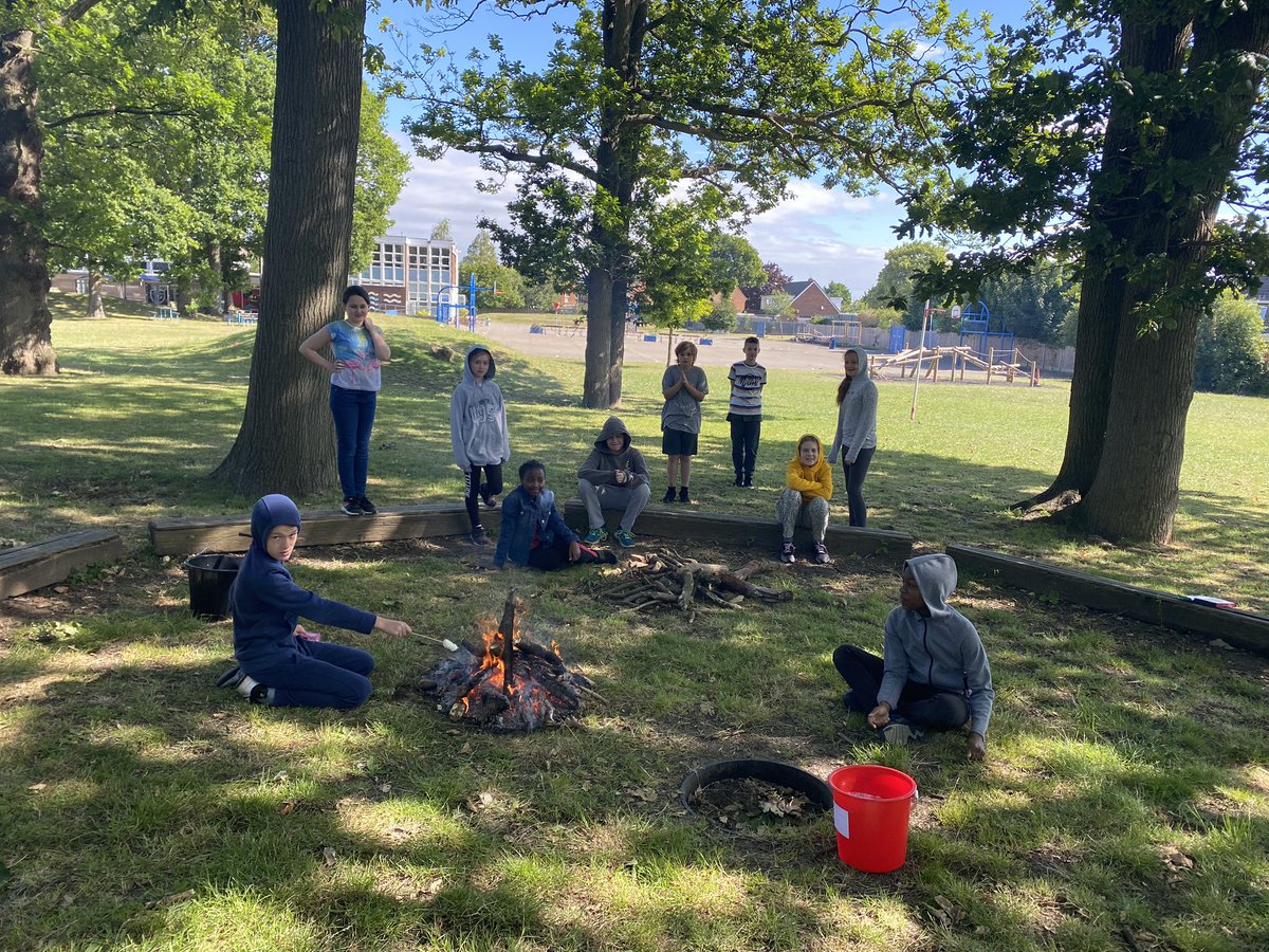 lordswoodpri's tweet photo. Year 6 are having a great time doing the Dangerous Curriculum today - fire! #bubble1 https://t.co/nxC94EpzFW