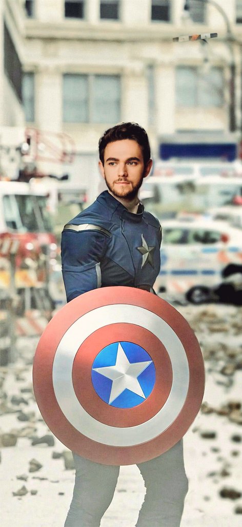 im_topicgurin's tweet image. Avengers...assemble 
HAPPY #zeddception @Zedd ✨