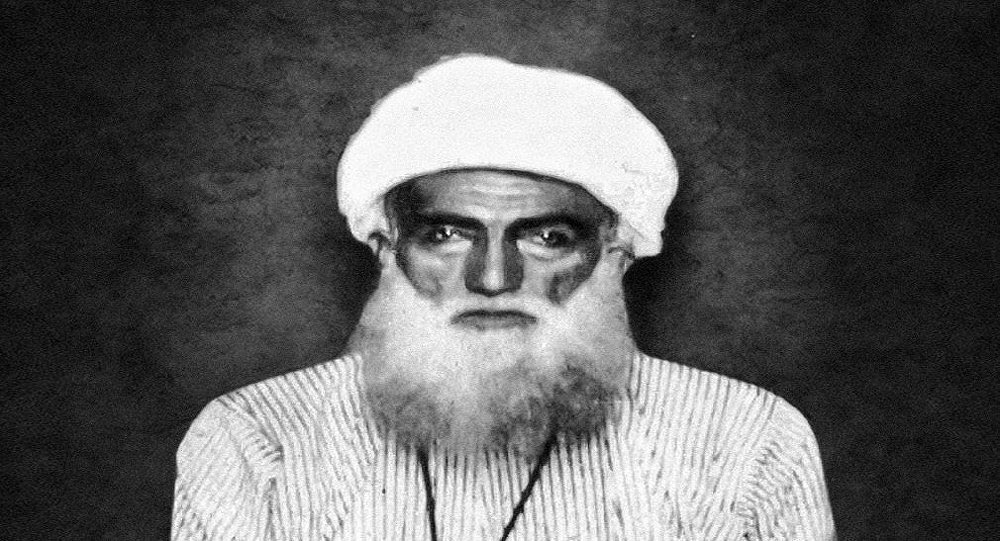 İstiklal harbinde Türkün yanında durmayan,Yunan’a bir mermi atmayan, Cumhuriyetin ilanından sonra isyan edip "Bir Türk öldürmek, 70 gavur öldürmekten daha sevaptır" diyen hain Şeyh Said 29 Haziran 1925 de asıldı... İsyanı bastırırken şehit olan askerlerimizin ruhu şad olsun.