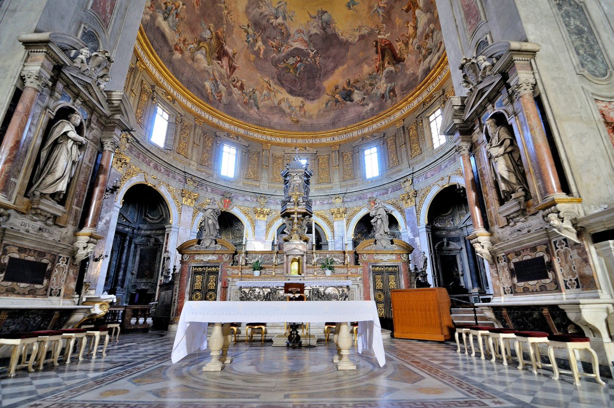O_Longueville's tweet photo. The Basilica della Santissima Annunziata is a #Renaissance Catholic minor basilica in #Florence, Italy. It was founded in 1250. Notable artists worked in this basilica such as Andrea del #Castagno, #Francavilla, Pietro #Tacca, Bernardino #Poccetti, #Bronzino, #Perugino. https://t.co/6YyIWRGK4j