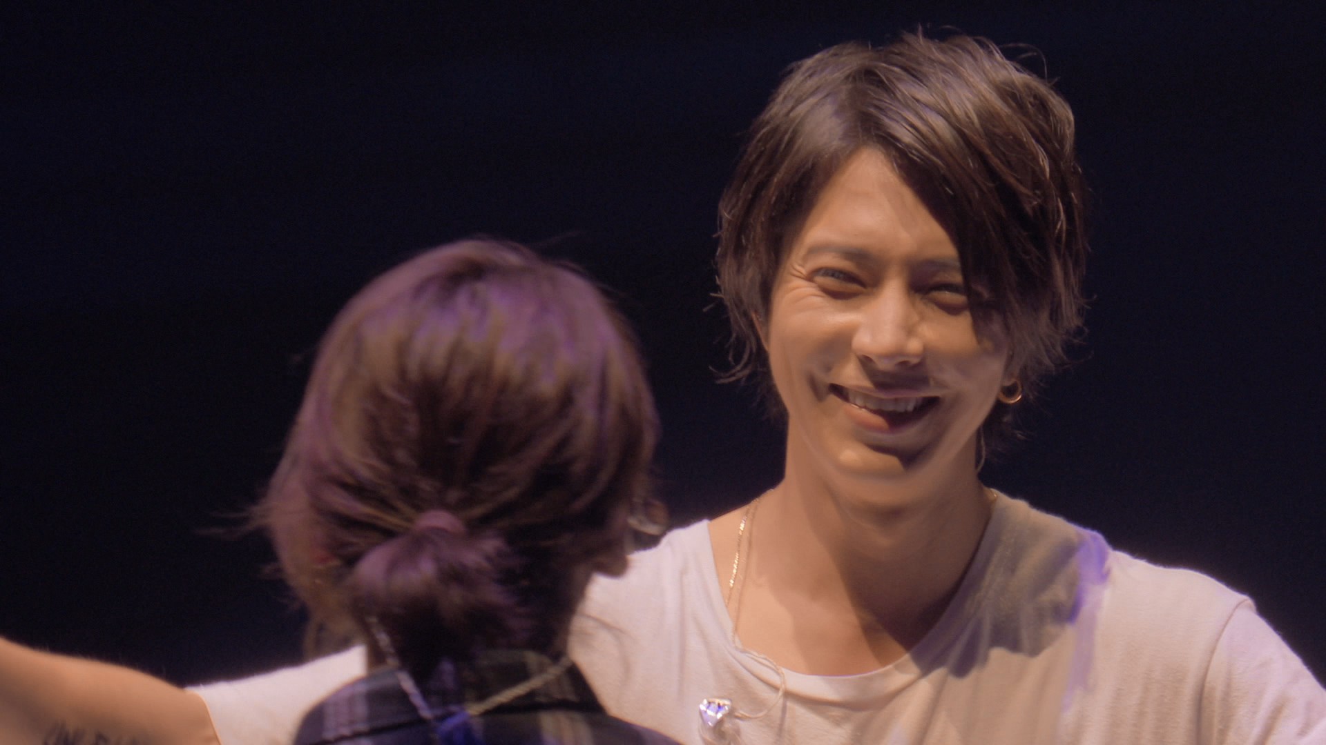 あき 亀ちゃんにハグする前のこの顔よ 山下智久 亀梨和也 T Co Keklohhb5m Twitter