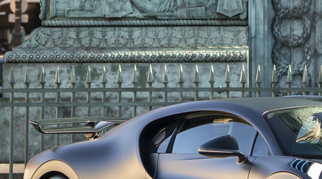 Bugatti's tweet image. Many different elements in harmony lead to an object of rare beauty.
#BUGATTIDivo