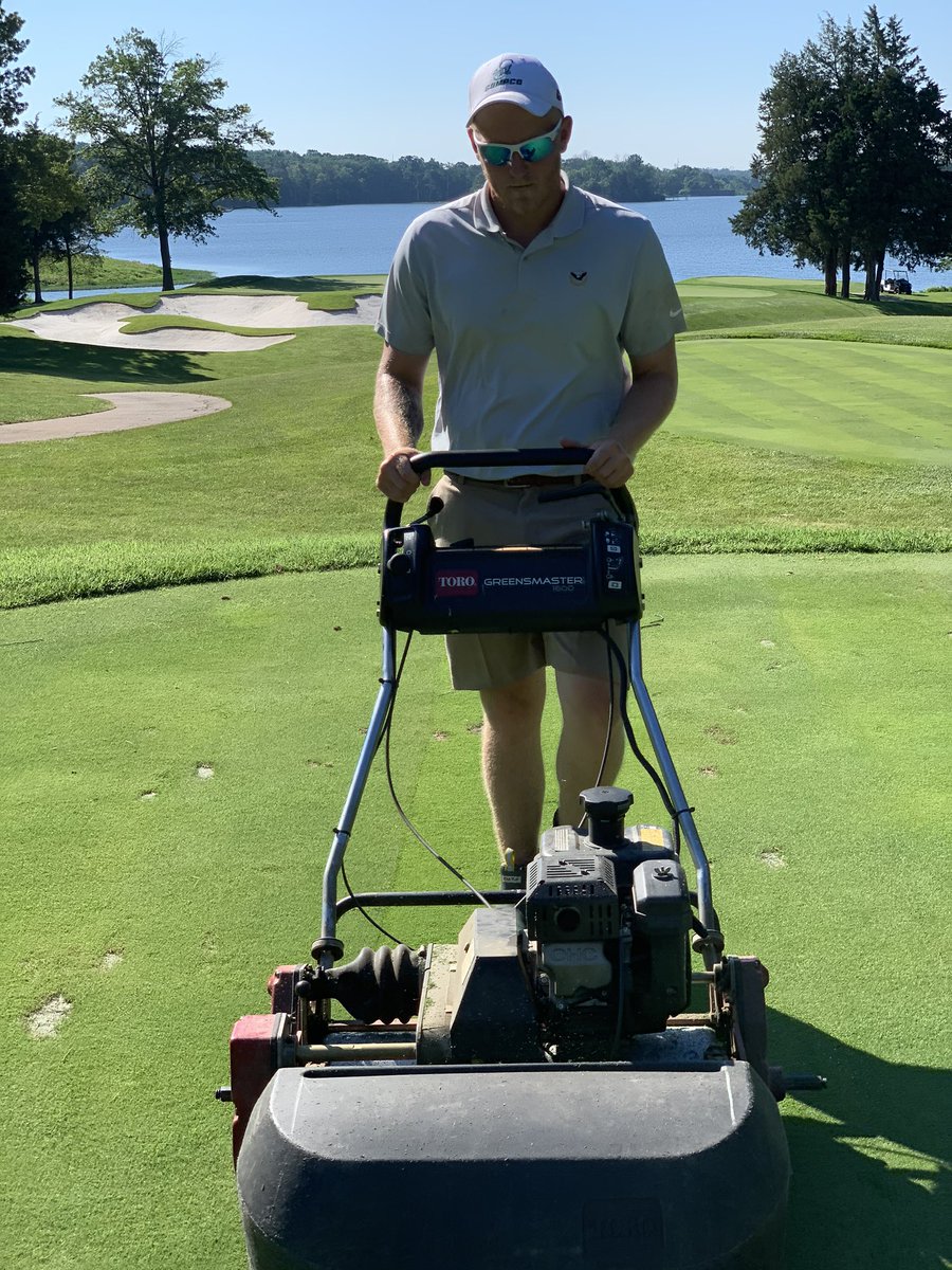 SfurlongScott's tweet photo. Long overdue-time to introduce the 2020 RTJ internship class. Bobby Monk has been with us since March. He will graduate from Rutgers University this winter.  Missed the Wells Fargo..but he never complained. 3 months in, he gets it.  @BobbyMonk12 @RutgersTurfClub @RUturfCenter https://t.co/mFwtTfxke4