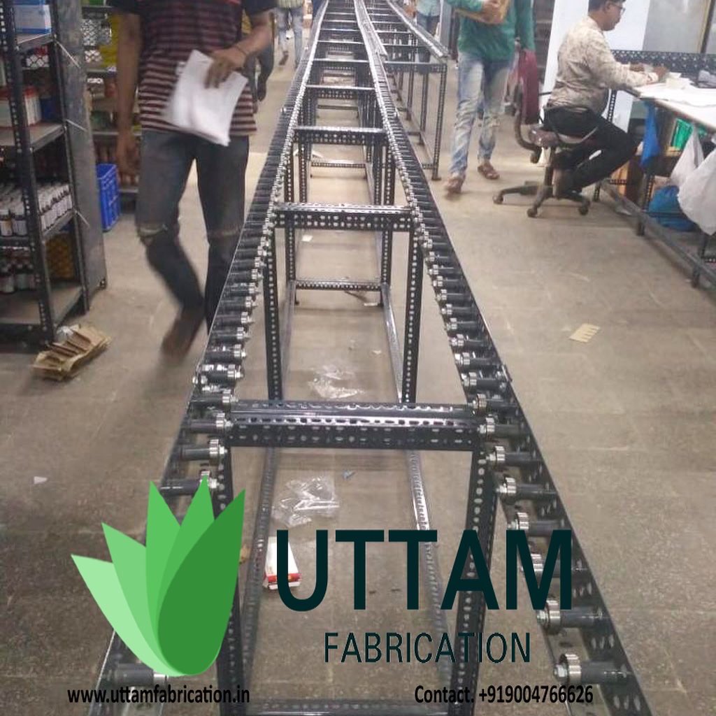 uttamfabindia's tweet photo. #lifofifo #rollerconcept #packaging #packagingdesign #packagingbox #crates #cratesusedforcrates #cratesusedtobreakyourback #customise #connercuts #slottedangle
#customisedaccordingtoyourwish❤️
#uttamfabrication #uttam #uttamchairs
#itsnotaboutproductitsabourrelations https://t.co/7a7spZ9Thy