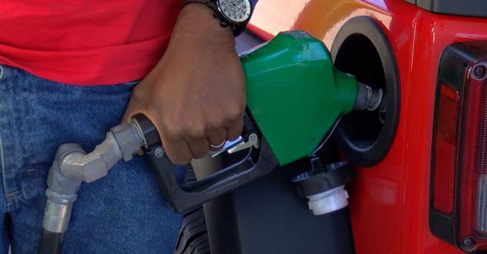 GasBuddy COVID19 expected to bring lowest Fourth of July gas prices