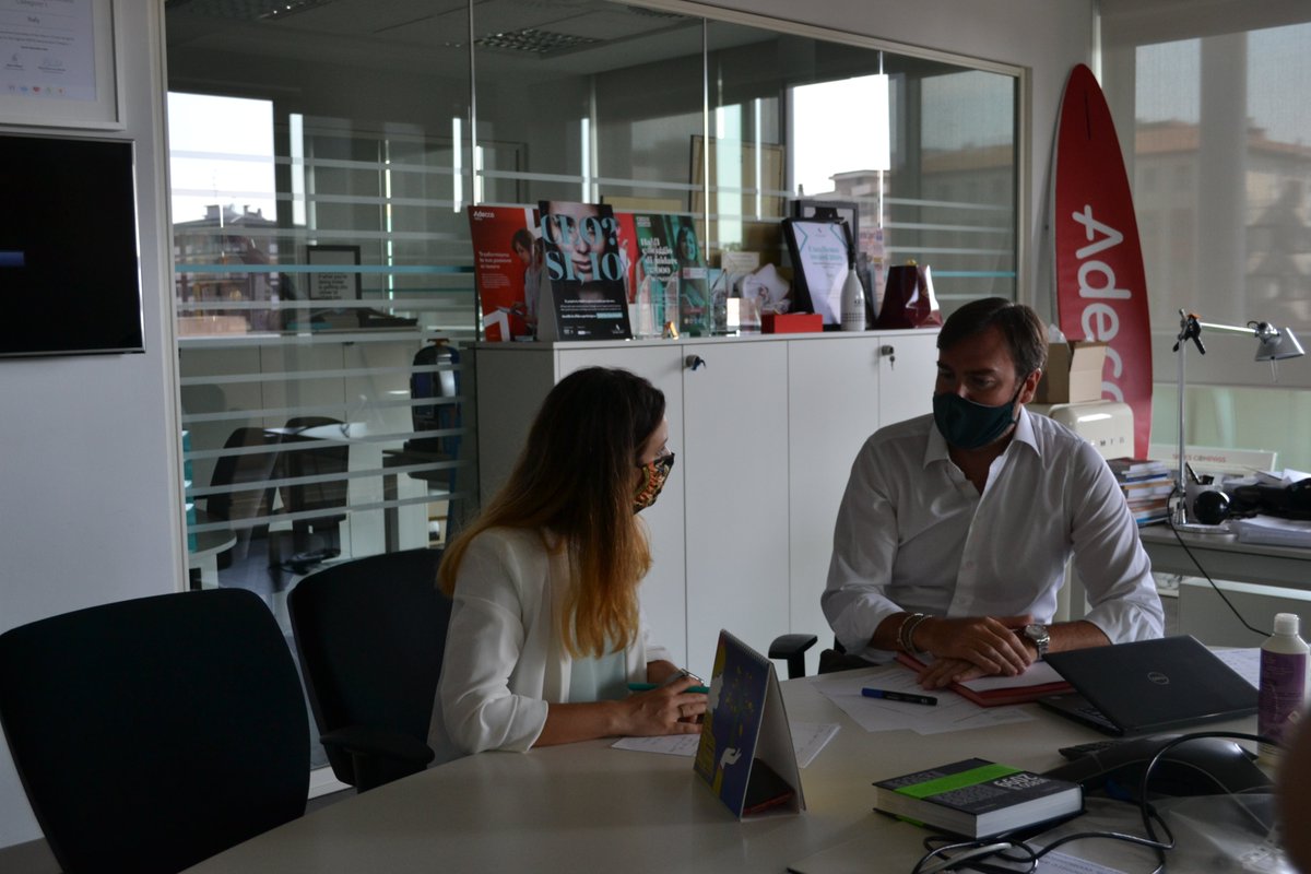 aamalacrida's tweet image. Prima mattinata con @AnnaFag8, la nuova #CEOforOneMonth di @AdeccoGroupITA, che da oggi mi affiancherà per un mese nel ruolo di #CEO per l'Italia. Benvenuta e buon lavoro! @CEOfor1Month 
#talentprogram #futureleaders #futureofwork #reversementoring adeccogroup.it/valore-al-lavo…