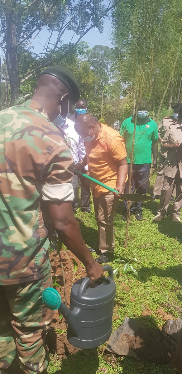 jeroch1's tweet photo. Participated in a tree planting exercise in Maseno as part of the Africa Public Service week and the Panda Miti,Boresha Maisha campaign towards 10% national forest cover. @MoICTKenya @mucheru https://t.co/P8HfDEtSeM