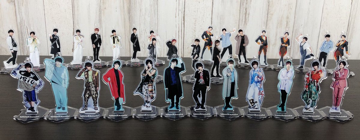 colon_japan's tweet photo. 【グッズ情報第1弾】

『アクリルスタンドキーホルダー』
※ユニットランダム販売予定

・B2takes!!(全24種)
・CoLoN：(全16種)
・JustC-3(全16種)
・RUSH300(全8種)

台座部分は繋げられる仕様✨
自分だけのオリジナルユニットを作って飾ってください！！
販売詳細については追って告知いたします❗️ https://t.co/uHS2WoQ1AQ