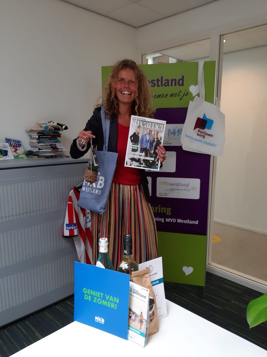 Bedankt ⁦<a href="/mkbwestland/">MKB Westland</a>⁩ voor het gave zomerpakket! #winkelinwestland