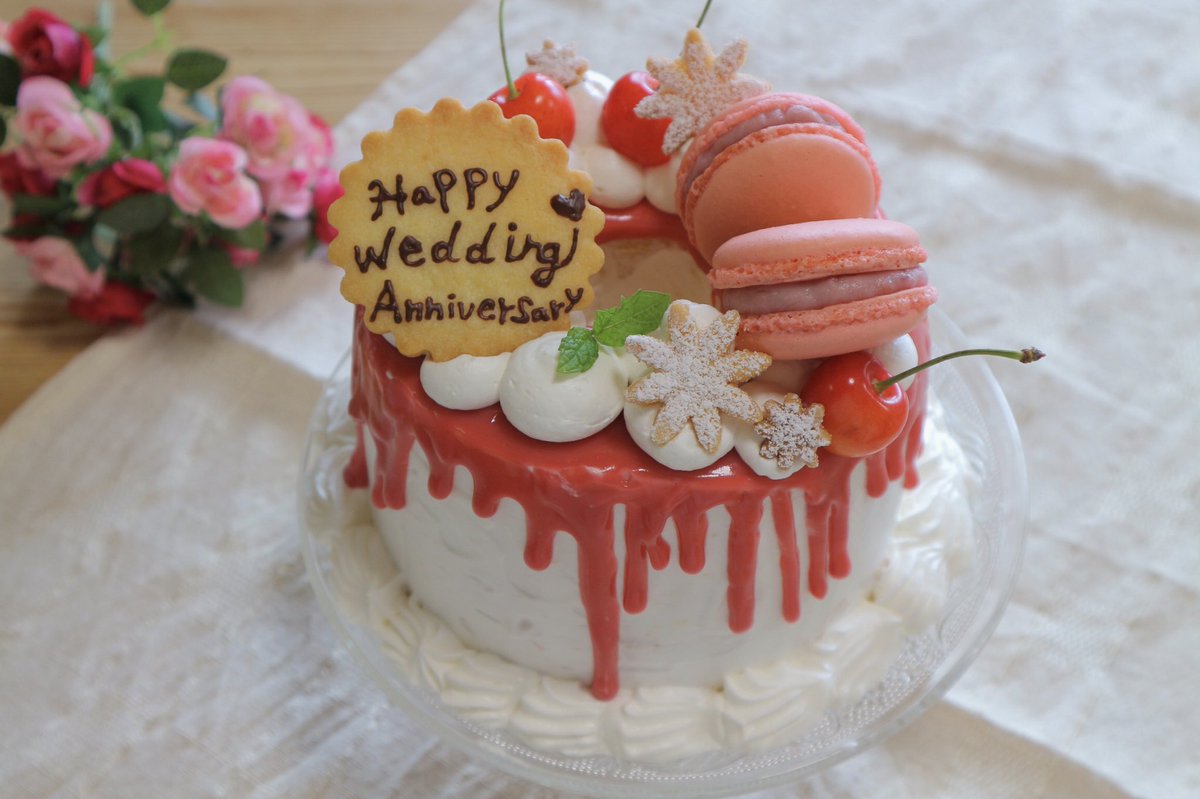 MaSweet71's tweet photo. ○シフォンケーキ
○クッキー缶
姉が結婚記念日だったのでお祝いに作りました😌
#cotta #コッタ
#クッキー缶　#シフォンケーキ https://t.co/sJxFvDP75Z