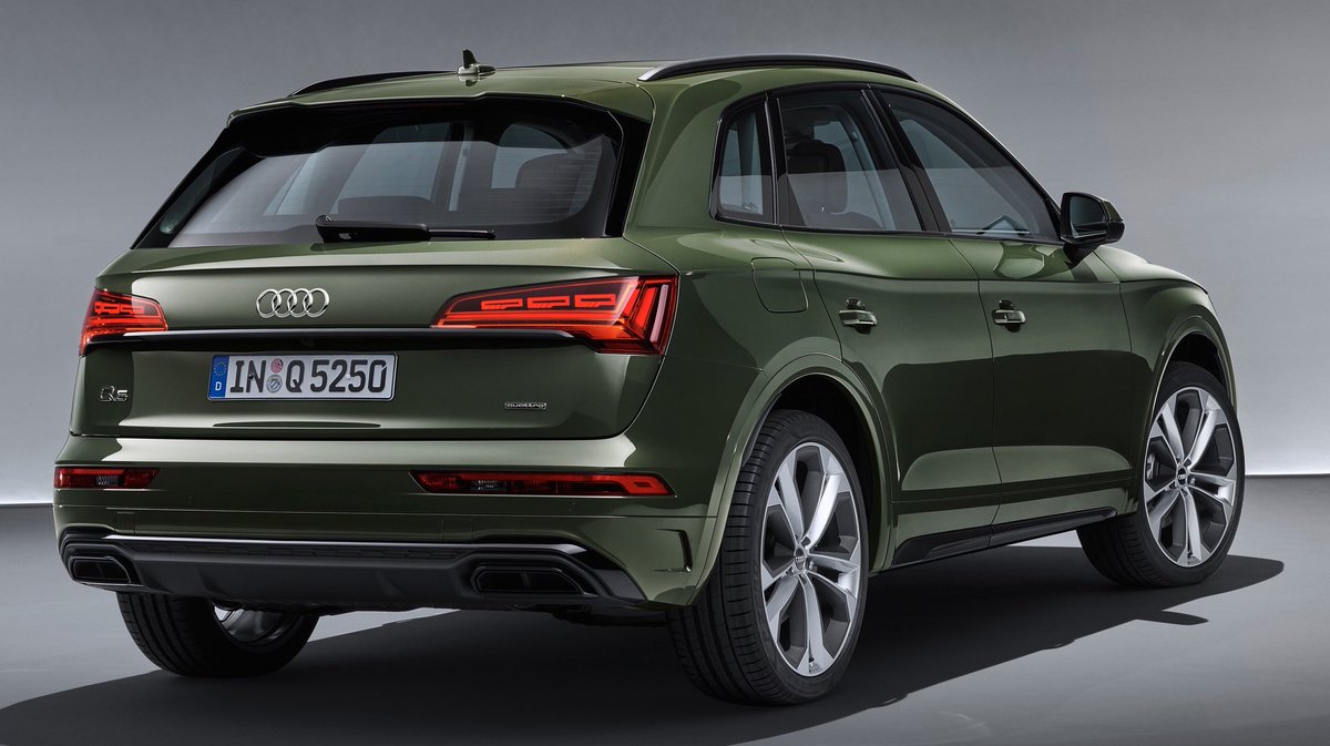 Gairsy_458's tweet photo. 2021 Audi Q5 Revealed.#Audi #AudiQ5 #2021AudiQ5 #2021Q5 #Q5 #SUV #CUV #SportsUtilityVehicle #CompactUtilityVehicle #softroader #offroader #4WD #cars #TopGear #autoblog #autocar #autoexpress #worldcarfans #autonews #motortrend #Motor1 #Drivetribe #TheGrandTour #EvoUK #MotorMag https://t.co/yuH6PRasxe