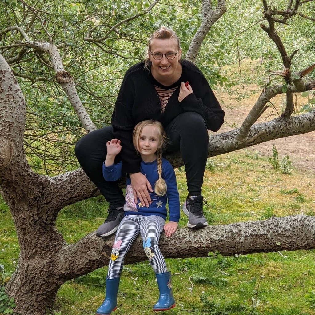 lojovstheworld's tweet photo. Just sitting in a tree. I don't really have much else to say about this. Just thought it was a cute picture of me and my big girl. 
#treeclimbing #trees #woods #motheranddaughter #meandmygirl #mumlifeuk #mumbloguk #mumanddaughter #discoverunder5k https://t.co/J3vzSdpeds https://t.co/xE3PFOOB3B