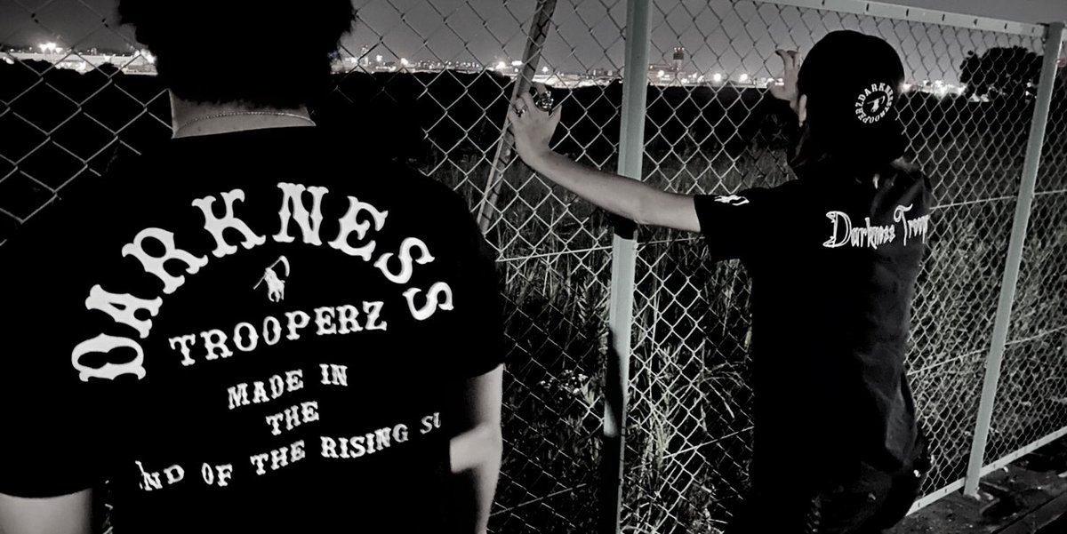DTrooperz's tweet photo. #darknesstrooperz
https://t.co/U2F3xmOdDV https://t.co/rizX4DsVTo