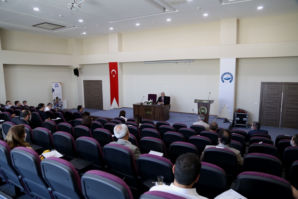 Dekan Özkan: #ASÜ’nün Bir Parçası Olmaktan Gurur Duyuyorum

Üç yıldır Aksaray’da görev yapan <a href="/drnamikozkan/">Prof. Dr. Namık Özkan🇹🇷</a>  çalışmalarına Tokat’ta devam edecek.

Detay için 👉 aksaray.edu.tr/dekan-ozkan--a…

#Aksaray #AksarayÜniversitesi #ASÜ