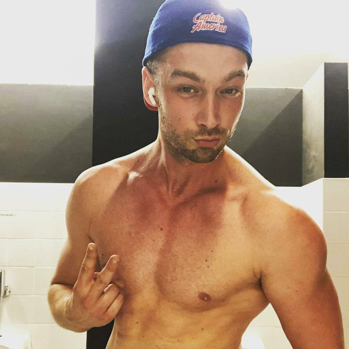 MONDAYMOOD #monday #gym #workout #love #life #party #potd #instadaily #instasports https://t.co/yJhJhiIAqG