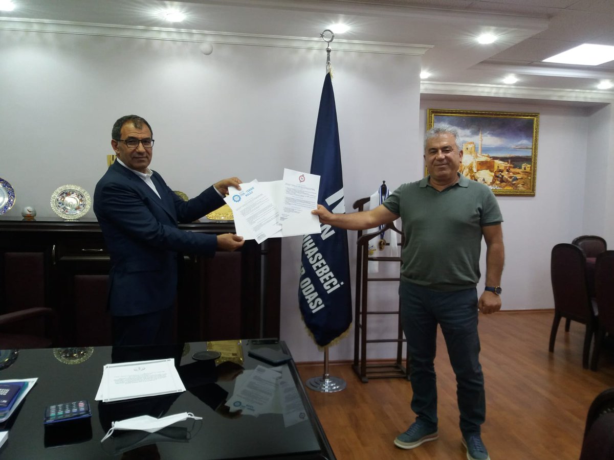 Odamiz AÇI KOLEJİ ve BAŞAK FEN-TEKNİK KOLEJİ Kurucusu Sayın Mustafa Kemal OZVAN ile Sözlesme imzalandi.