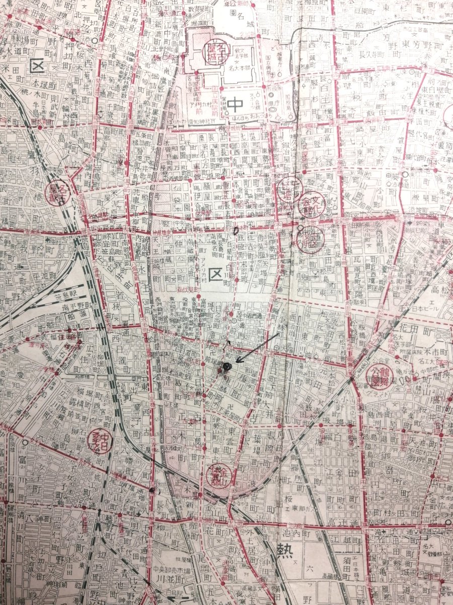 昭和33年の中区全図。住居表示実施前の旧町名がこと細かく記載されている。附図の名古屋市全図も圧巻。 