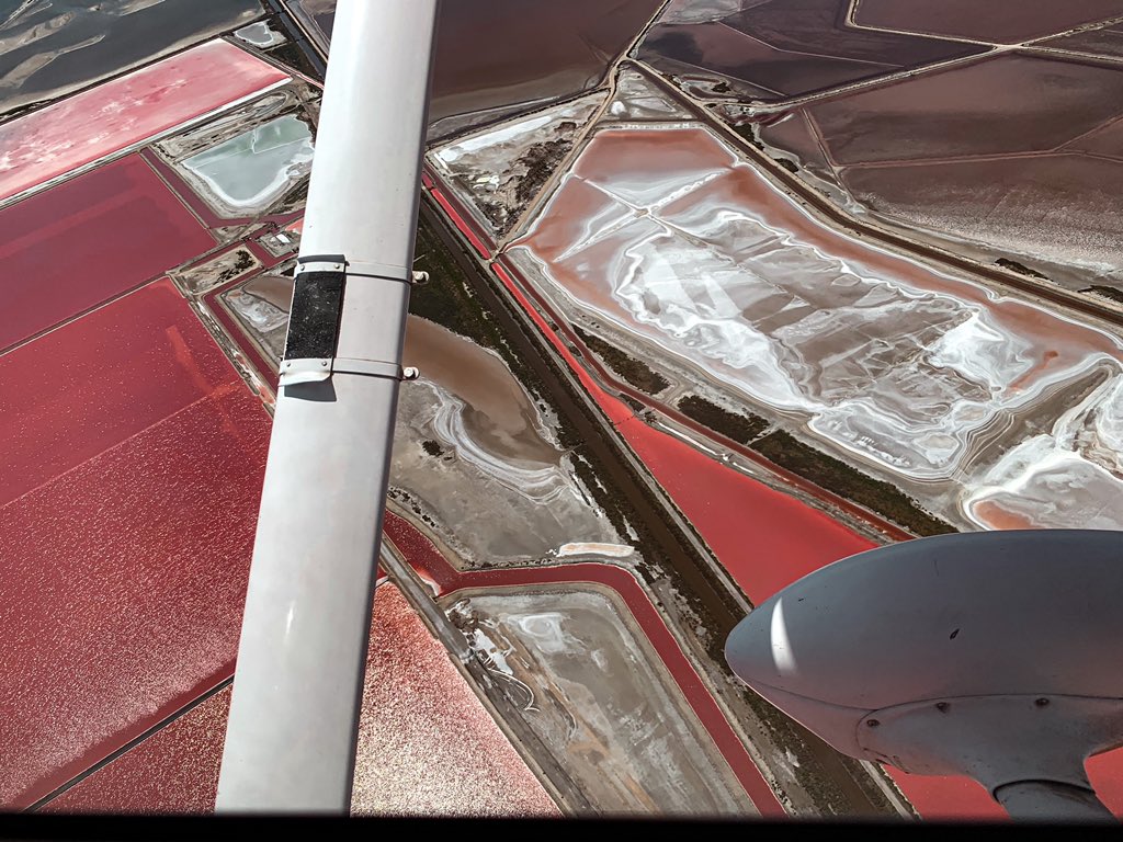 approaching marseille, gorgeous views tho flying at low altitudes sucks