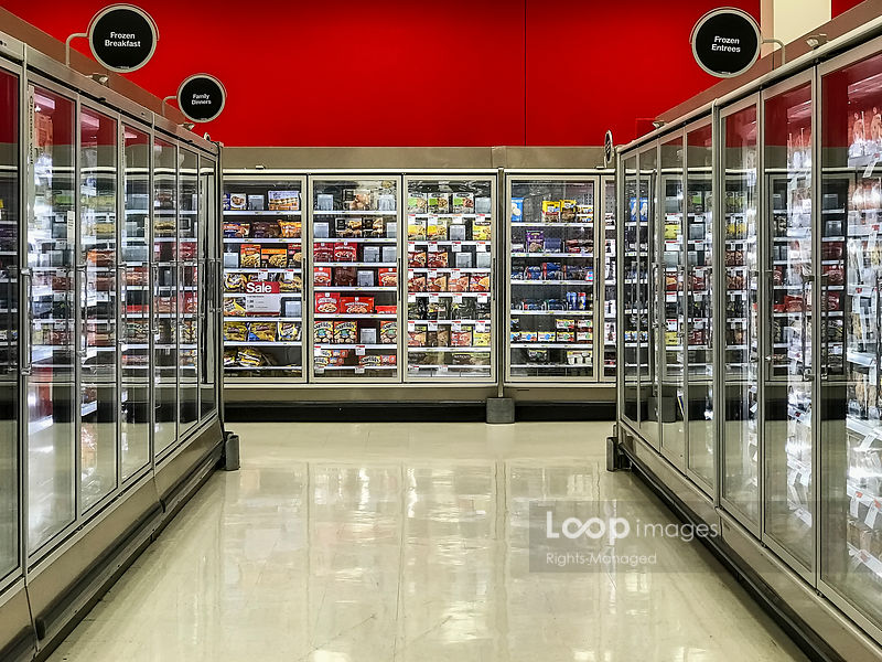 LoopImages's tweet photo. Frozen Food #johngreim #nobody #nopeople #empty #supermarket #Florida #FloridaUSA #polkcity #usa #frozen #frozenfood #shopping #store #refridgerated #grocery #groceries #display #selfservice #red #colourpop https://t.co/KBN9HAPM4T