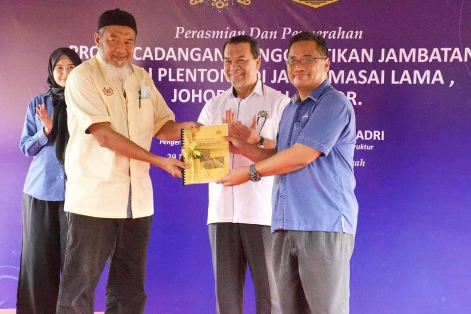 助贷 贷款 体彩 爬虫 dpi 实时 一手 租机 借条 网贷 数据 tweet media