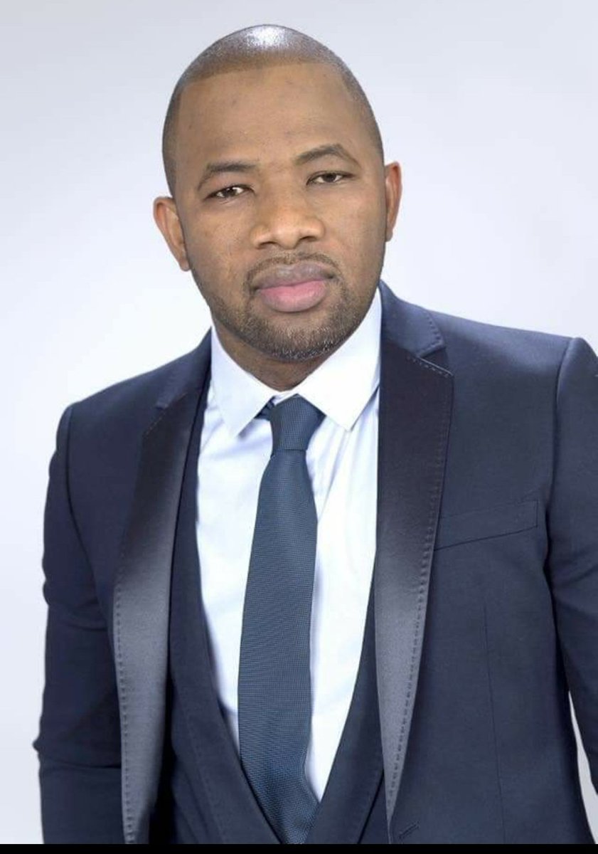 voyageenguinee's tweet image. Ismael Condé @CondeMael, 1er vice maire de la commune de Matam est notre invité ce lundi 29 Juin dans #Africa2015 à partir de 18h20.
Qu&apos;est ce qui motive sa décision à démissionner du parti au pouvoir et adhérer à l&apos;UFDG?
À ce soir.