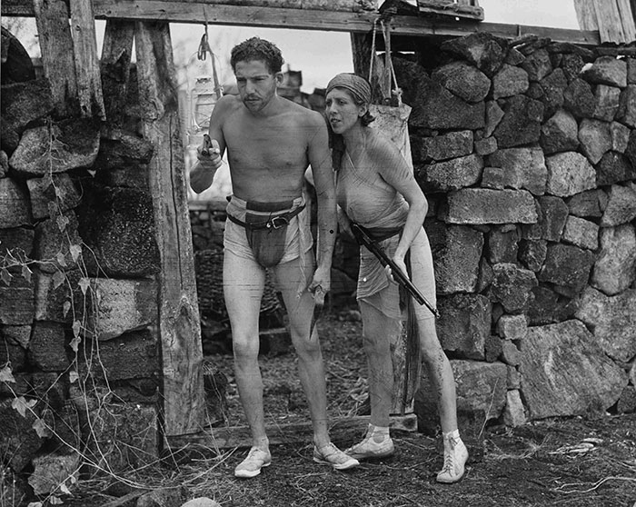 Good morning! Our newest episode is here. Today we covered a mysterious case suggested by one of our listeners. We discussed the case of the Baroness of Floreana 👀

#podernfamily #truecrimepodcast #latinamericancrime