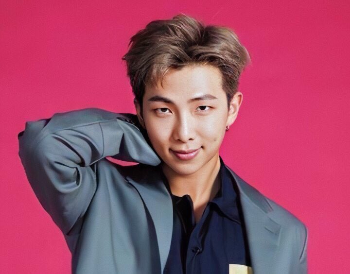 RMPICS_twt's tweet photo. #RM #김남준 #Namjoon @BTS_twt 

The one (1) &amp; only Mr. President https://t.co/49le6oK9dK