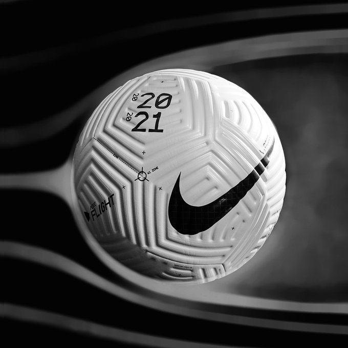 FootyAccums's tweet image. RT &amp;amp; FOLLOW to be in with the chance to win a BRAND NEW 2020-21 Premier League Nike Flight Ball 🙌

A thing of beauty 😍

📸 - @ProD_Soccer 

WINNER PICKED THURSDAY EVENING - GOOD LUCK!!! 🤞