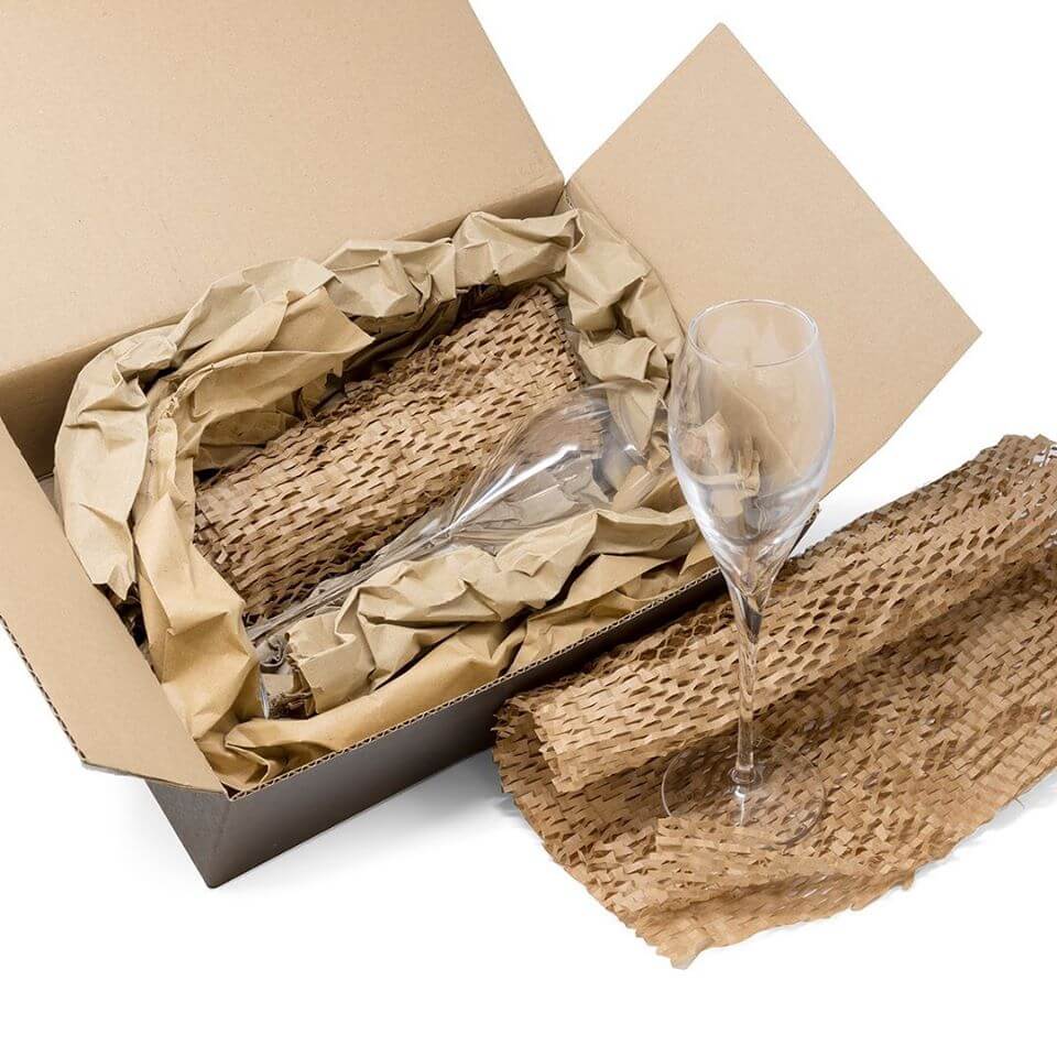 Reduce your wrap and void fill packaging to just Hexcel; saving space, logistics, time and money.

challengepackaging.co.uk/products/paper…

Eliminates damage with exceptional protection. The hexagonal cells create an interlocking web that traps all your items.

#Paperpackaging #Plasticfree