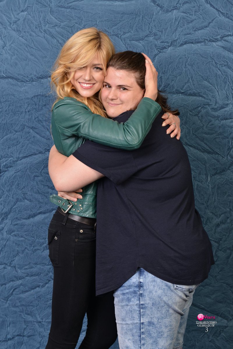 kmcnxmara's tweet image. One year, I miss you so much angel 🥺✨ @Kat_McNamara #thos3