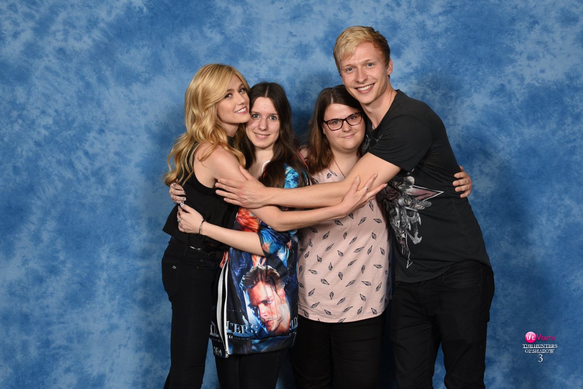 kmcnxmara's tweet image. One year, I miss you so much angel 🥺✨ @Kat_McNamara #thos3