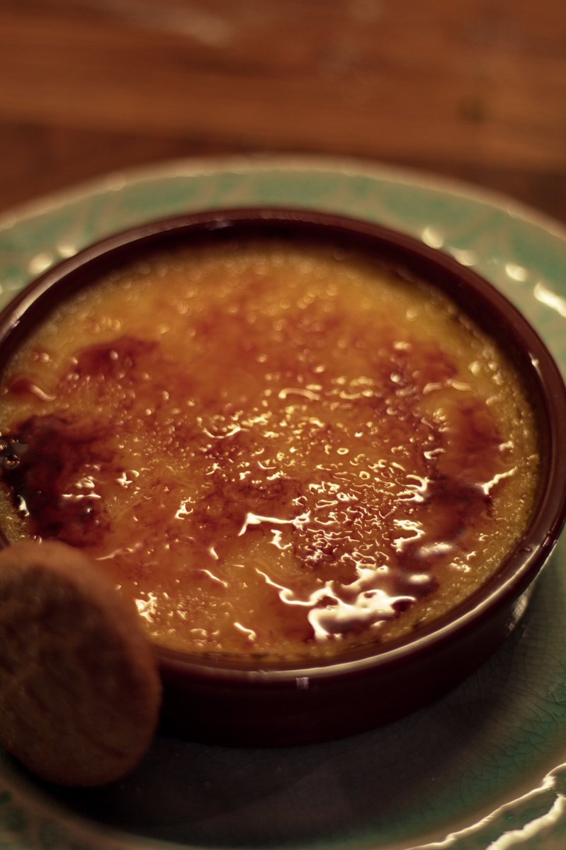 theauburnagenda's tweet image. NEW ✨

Crème Brûlée Recipe 🤤🤤

|| theauburnagenda.com/making-babishs… ||

#foodblogger #bakingblog #recipeblog