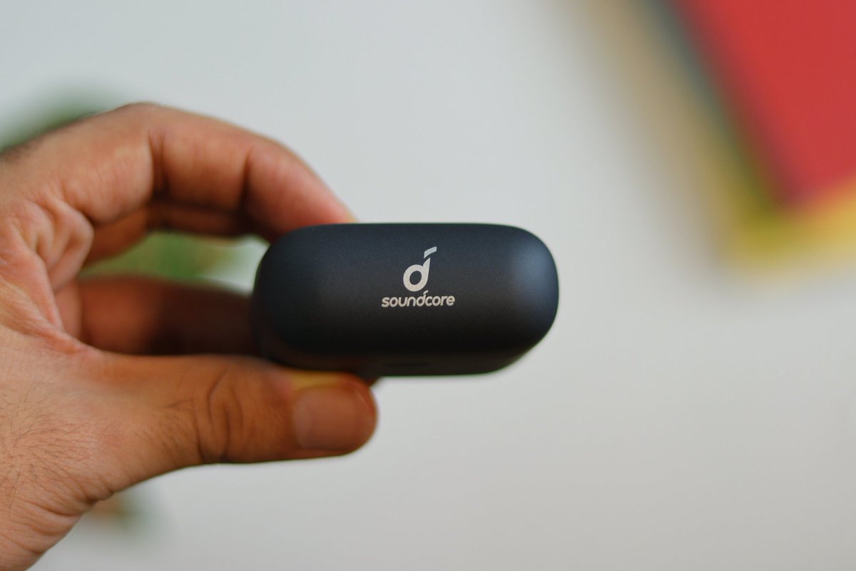 tqnet10's tweet photo. Soundcore Liberty Air 2 in the house 🔥
Review coming out soon 😉

#Soundcore #Liberty2 #LibertyAir2 @soundcoreaudio @SoundcoreIndia https://t.co/QWmEEMjfco