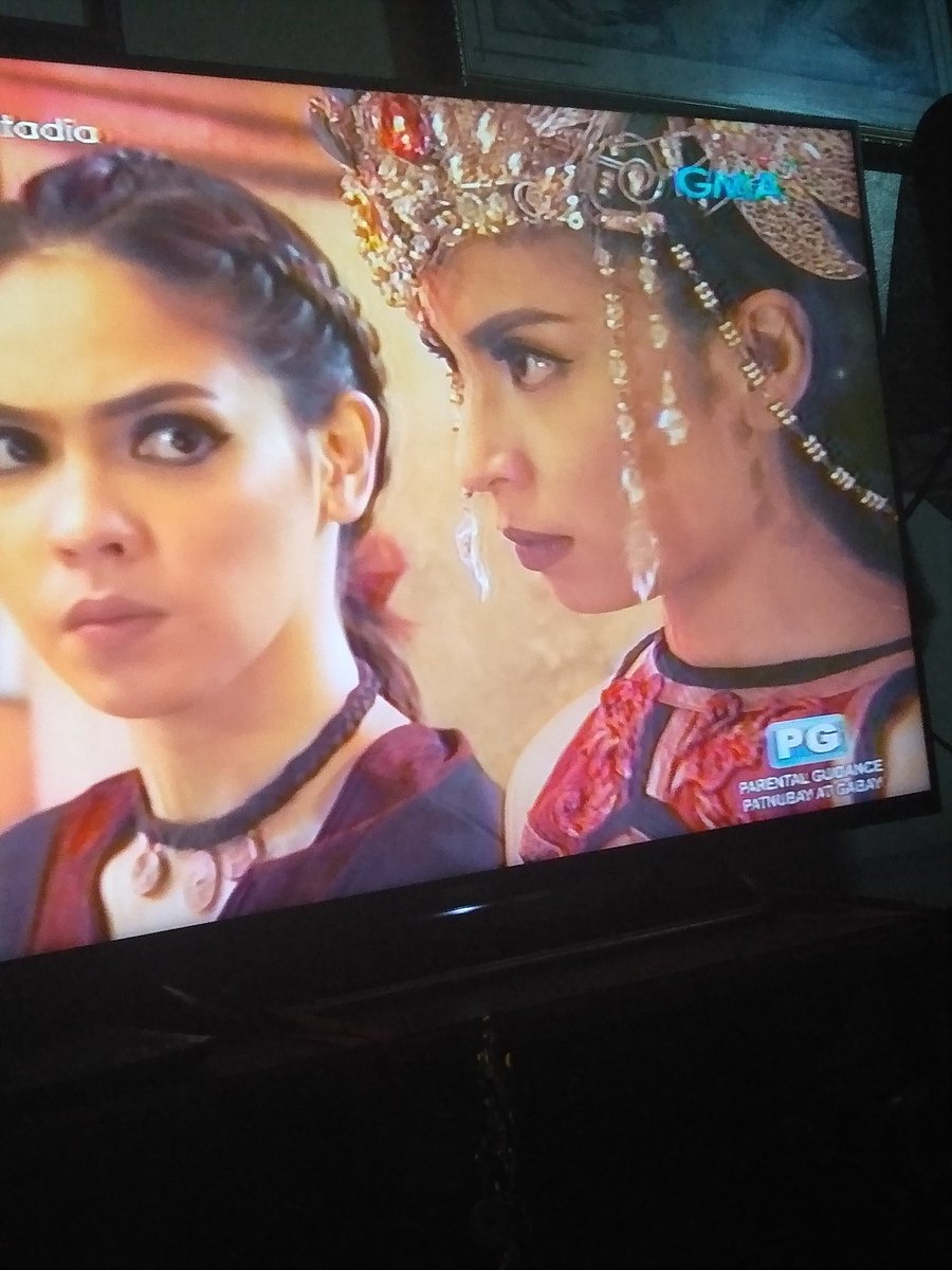 Bear_Bunny1819's tweet photo. Itong si agane parang hackers mo nagsasagad ng pasensya sarap sakalin Go Pirena pakita mo hindi ka mahina #Encantadia @glaizaredux https://t.co/hrlYIUz7uA